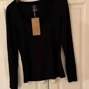 Stripe & Stare Long Sleeve Black Scoop Neck Fitted Top - Tags On